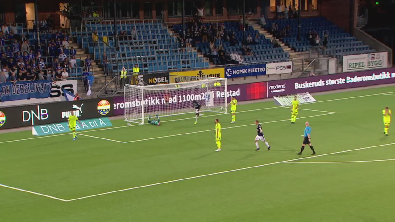 Salvesens kanon mot Sarpsborg 08